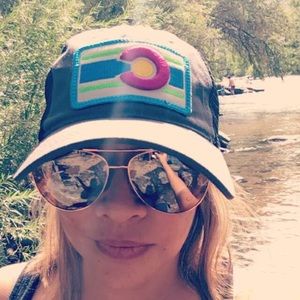 Meet your Posher, Alicia